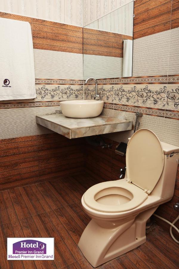 Premier Inn Johar Town Lahore Eksteriør billede