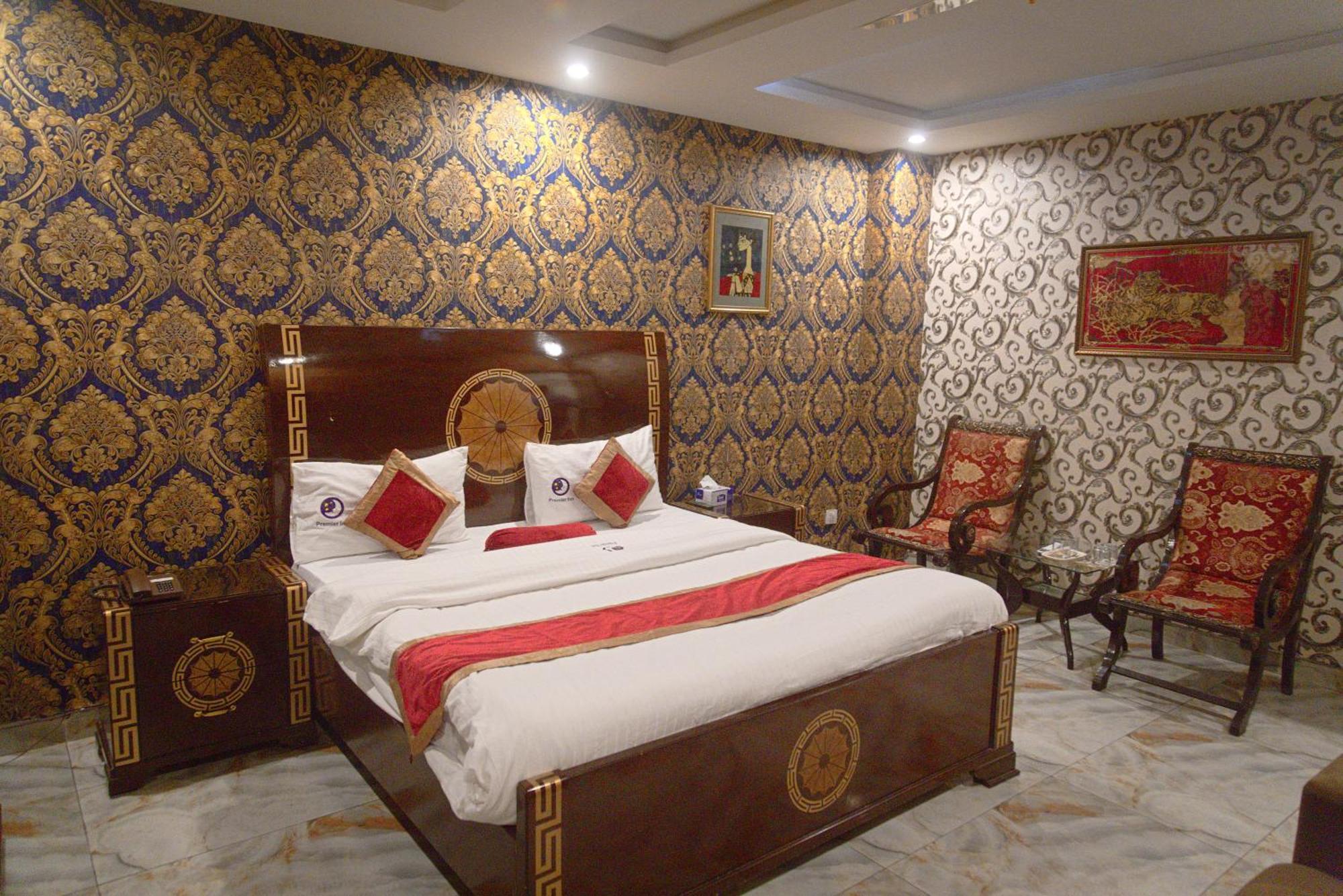 Premier Inn Johar Town Lahore Eksteriør billede