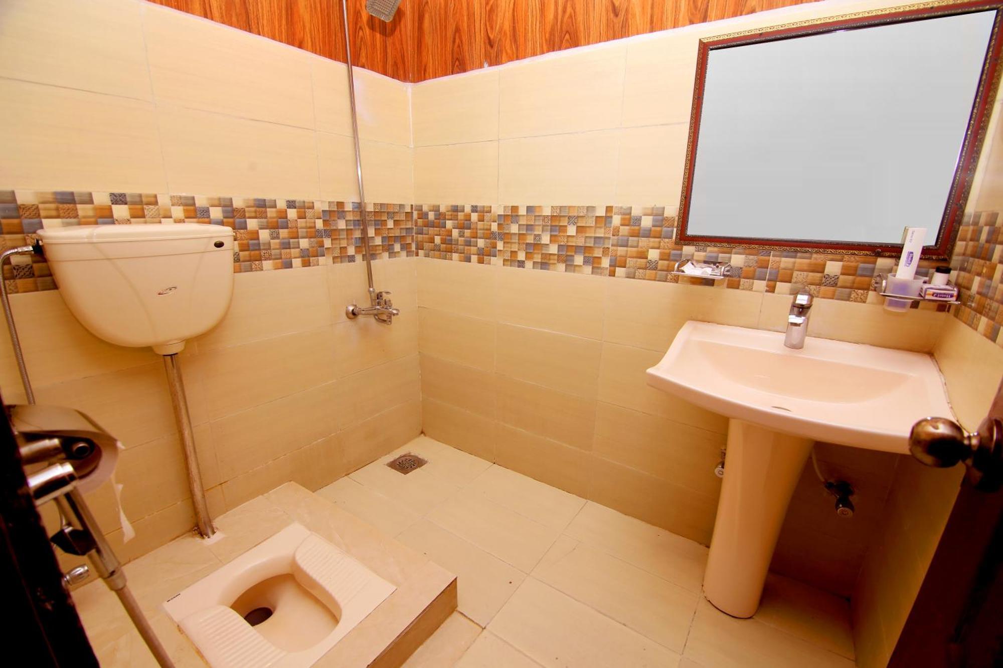 Premier Inn Johar Town Lahore Eksteriør billede