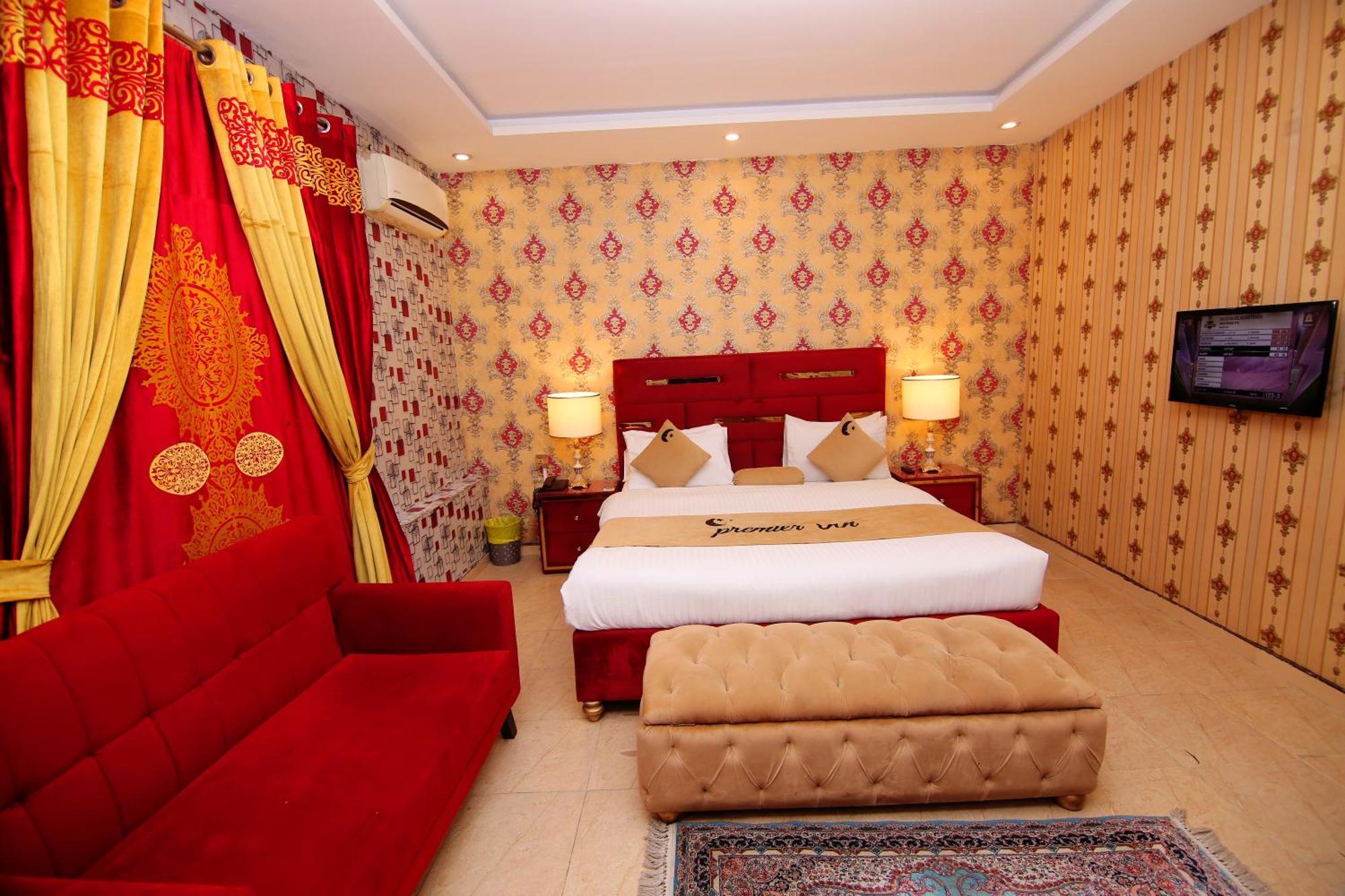 Premier Inn Johar Town Lahore Eksteriør billede